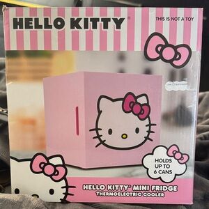 Hello Kitty Pink mini fridge Thermoelectric Cooler